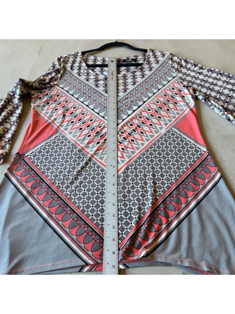 Womens Peach Grey Black Tunic Top L Alfani Geometric Print Bell Sleeve High-Low - Picture 11 of 12